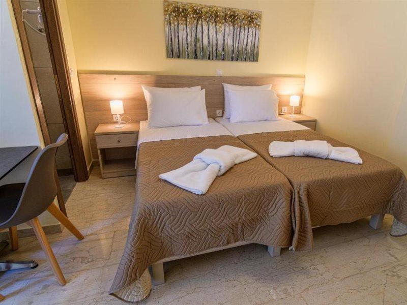 Varvaras Diamond Hotel Platanes  Bagian luar foto
