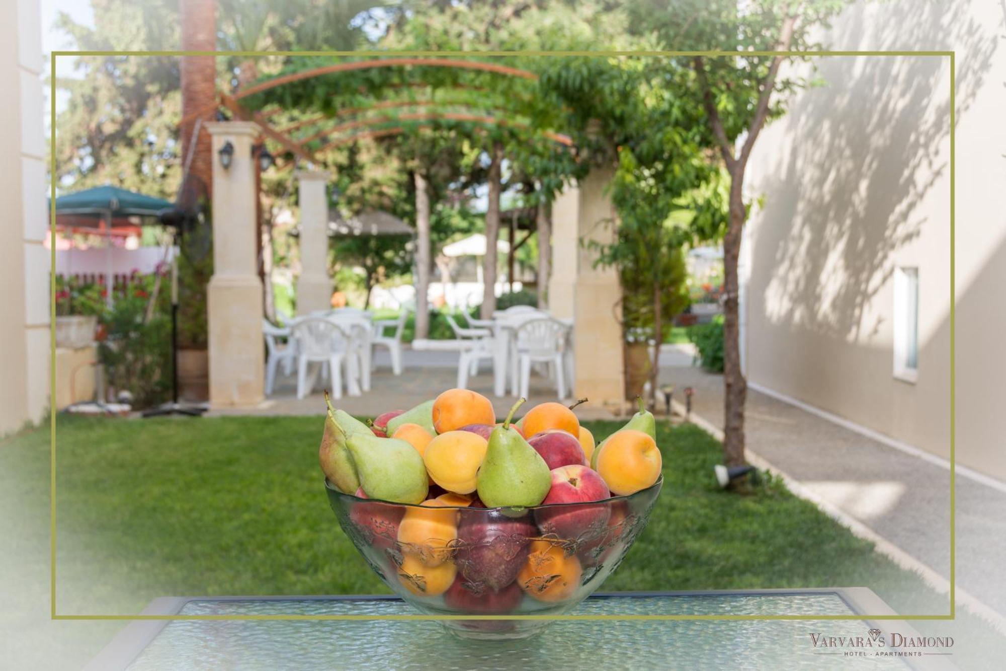 Varvaras Diamond Hotel Platanes  Bagian luar foto