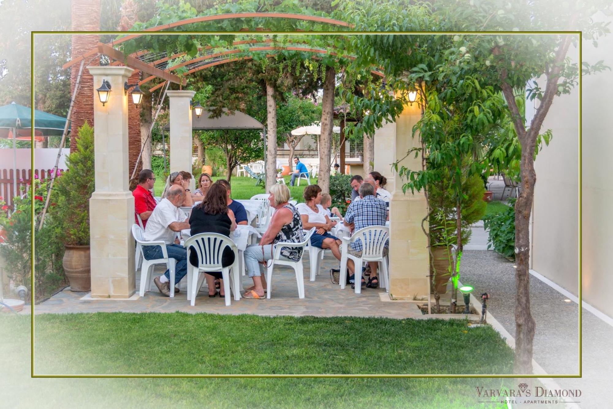 Varvaras Diamond Hotel Platanes  Bagian luar foto