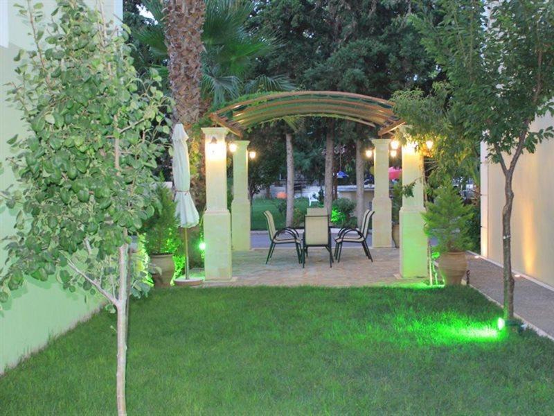 Varvaras Diamond Hotel Platanes  Bagian luar foto