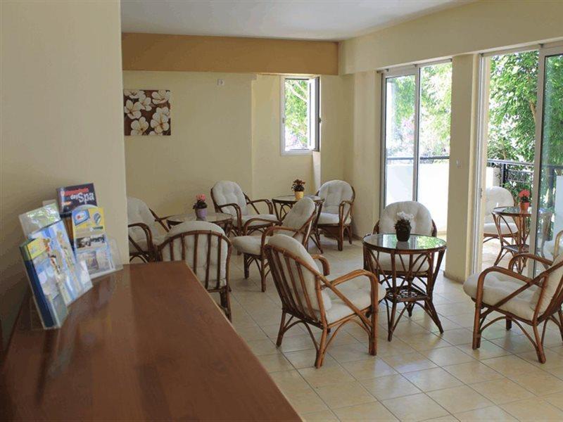 Varvaras Diamond Hotel Platanes  Bagian luar foto