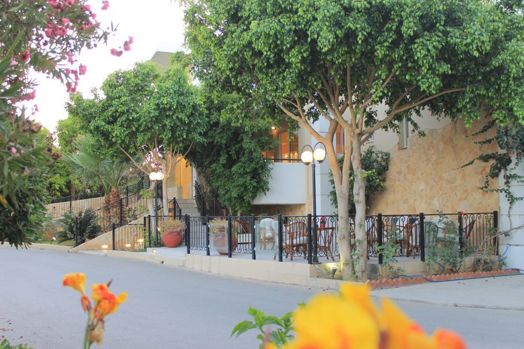 Varvaras Diamond Hotel Platanes  Bagian luar foto